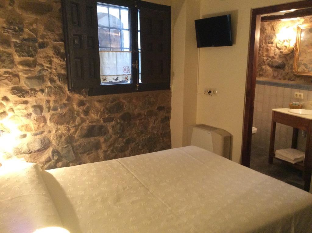 Casa Rural Las Pedrolas Arnedillo Luaran gambar